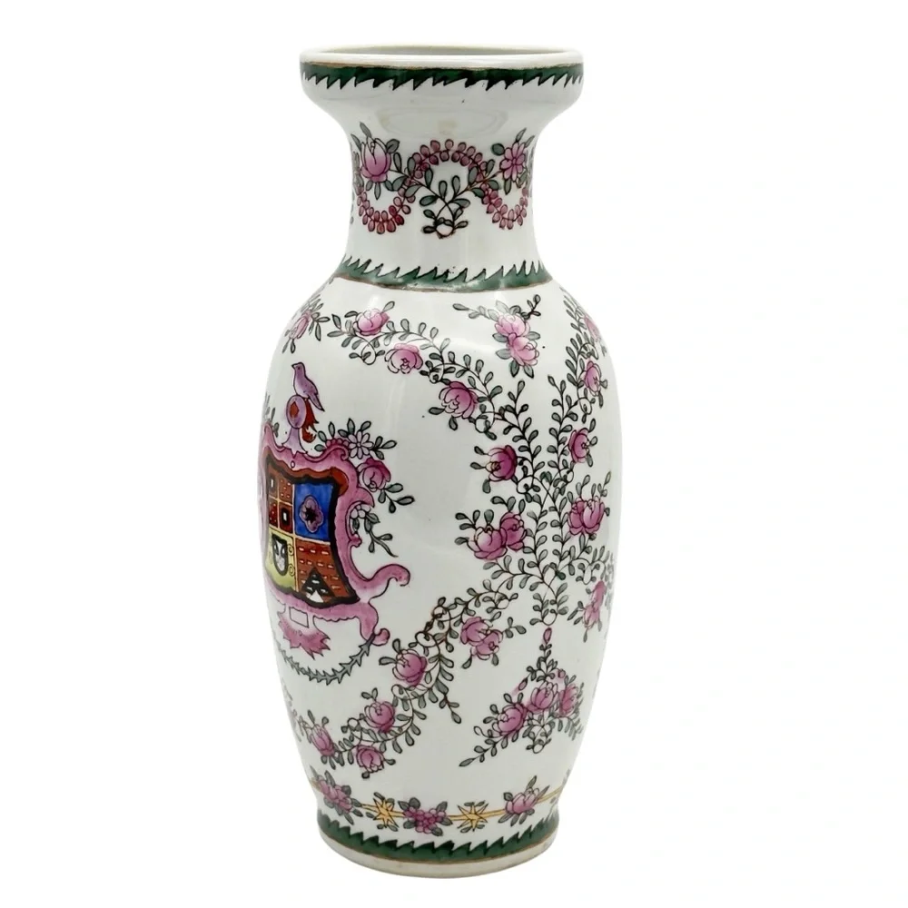 Vintage Armorial Family Crest Vase Chinese Porcelain European Market Export Ware - Picture 3 of 11